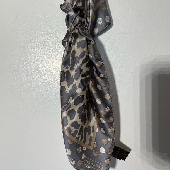 Coach Accessories - COACH 100% silk scarf